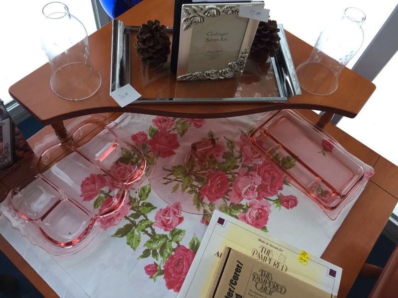 3 Pink Glass Trays