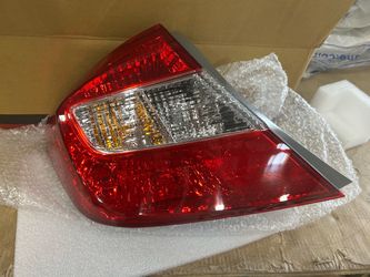 2012 Honda Civic Tail light
