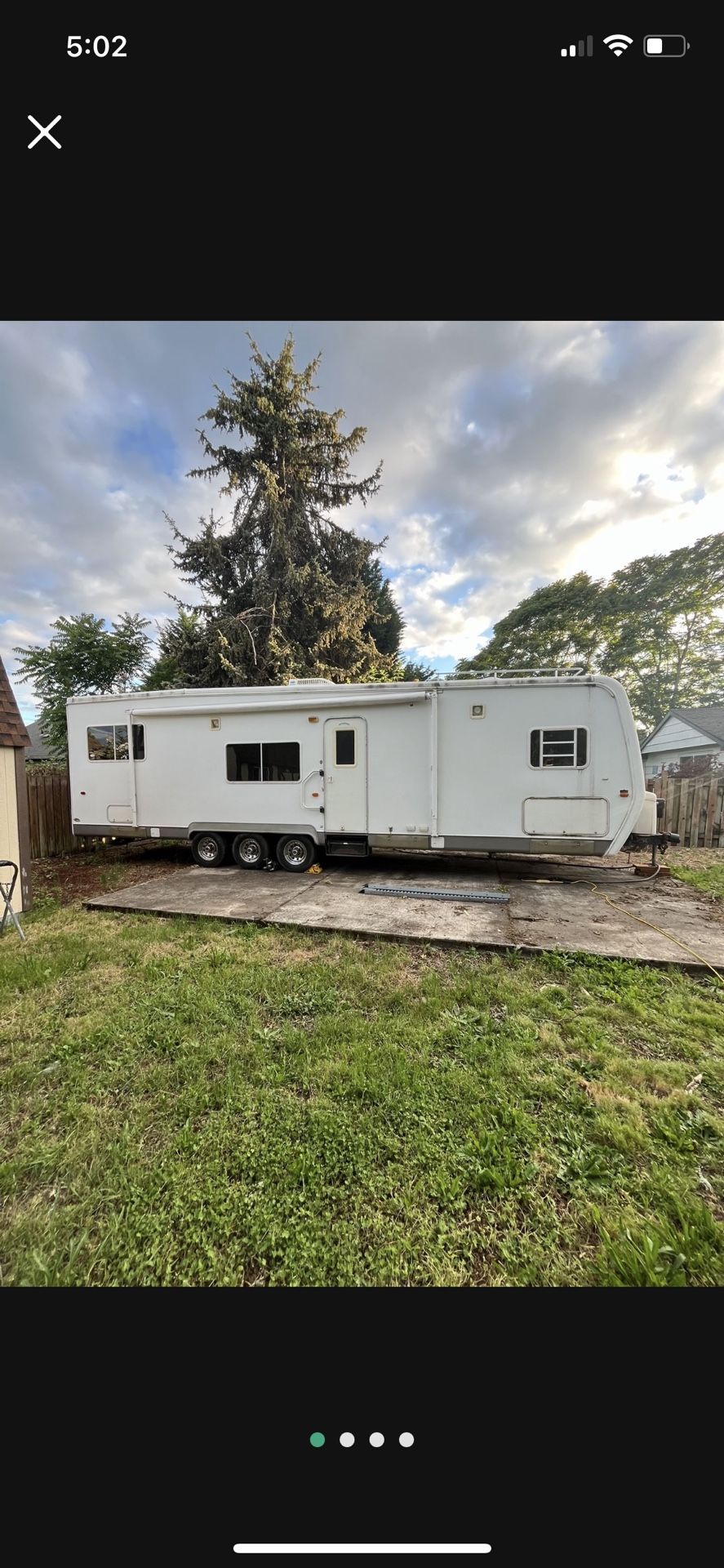 Toy Hauler 33’ 2006 Holiday Rambler