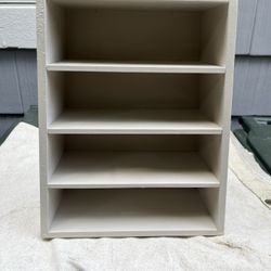 Wooden kickback Shelve