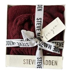 Steve Madden SMA-1416 Ladies Hat & Scarf Box Set Gray Hat & Blush Plaid Scarf