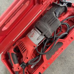 Milwaukee 15 Amp Orbital Saw