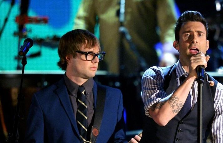 Maroon 5: LOVE IS LIKE Tour