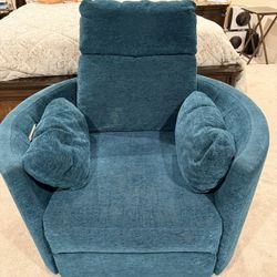 Rayna Power Swivel Recliner