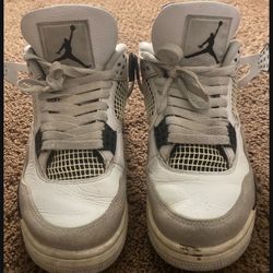 Jordan 4 Miltarry