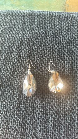 Black stone hoop Earrings 