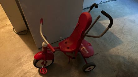 Tricycle Radio Flyer