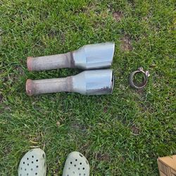 Exhaust Tips Ram 1500