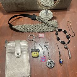 Girl lot accessories ! ! !