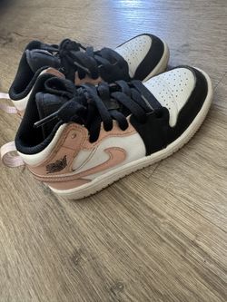 Nike shoes