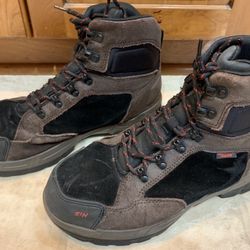 HERMAN SURVIVORS Men's Work Boots  Zephyr Sz 11 Steel Toe EH Electrical Hazard