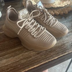Steve Madden 