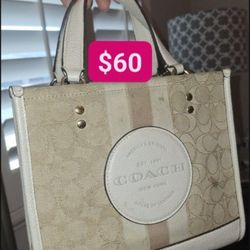 COACH SMALL DEMPSEY PURSE