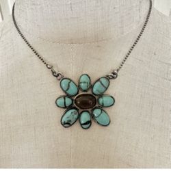 Silver Howlite And Amber Flower Pendant Necklace 