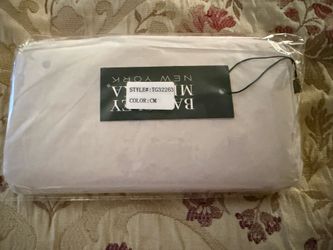 Badgeley Mischka hand bag