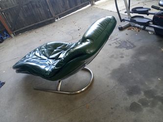 Green Relaxation Chair 