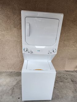 27X31X76 GE STACKABLE WASHER DRYER DELIVER AVAILABLE INSTALLATION