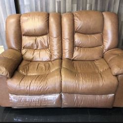 Very Nice Leather Sofa Couch Recliner