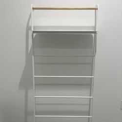 Tower  Leaning Storage Ladder (with shelf) by Yamakazi Home