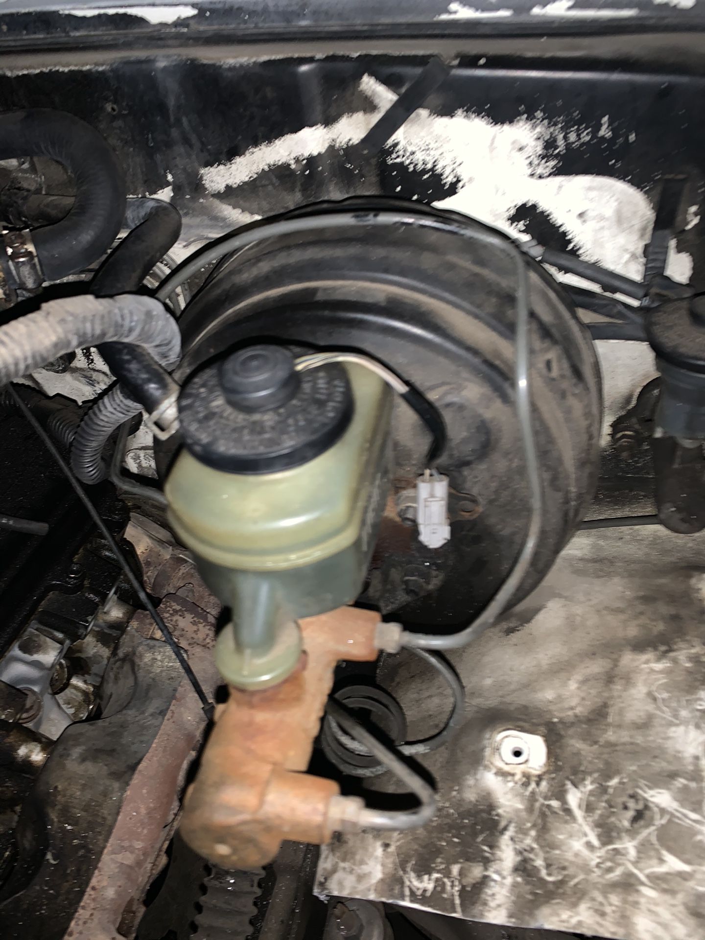 92 Toyota pickup master cylinder and brake booster