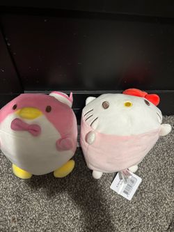 Tuxedo sam, Hello kitty, santio plushies