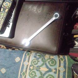 Snap-on Wrench 11/16