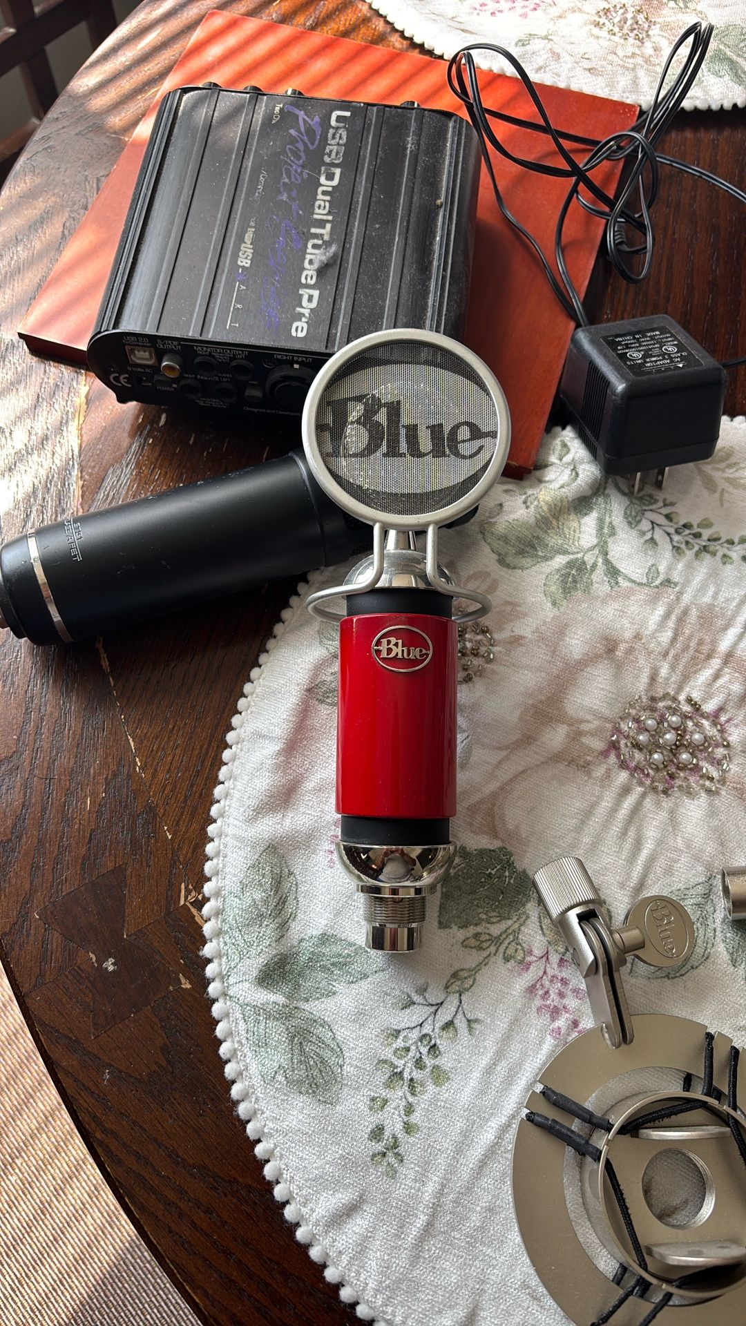 BLUE Recording Condenser Mic And DUAL USB Interface