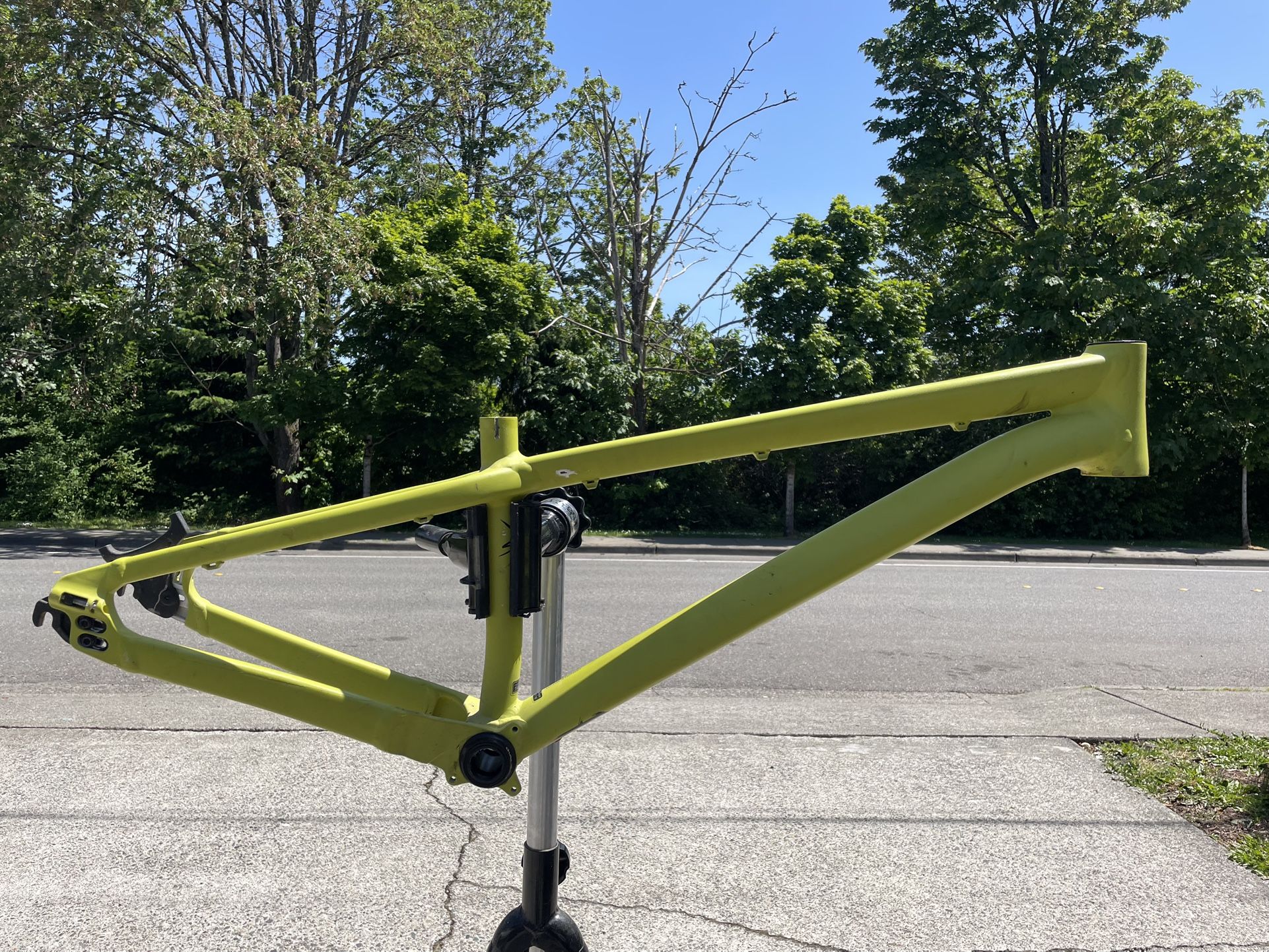 Specialized P3 Fram Set