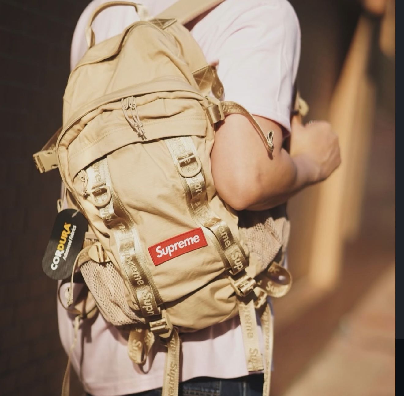 Supreme Logo Backpack SS26 black - Tan
