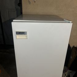 Mini Freezer