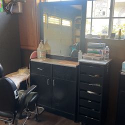 Cosmetic Station
