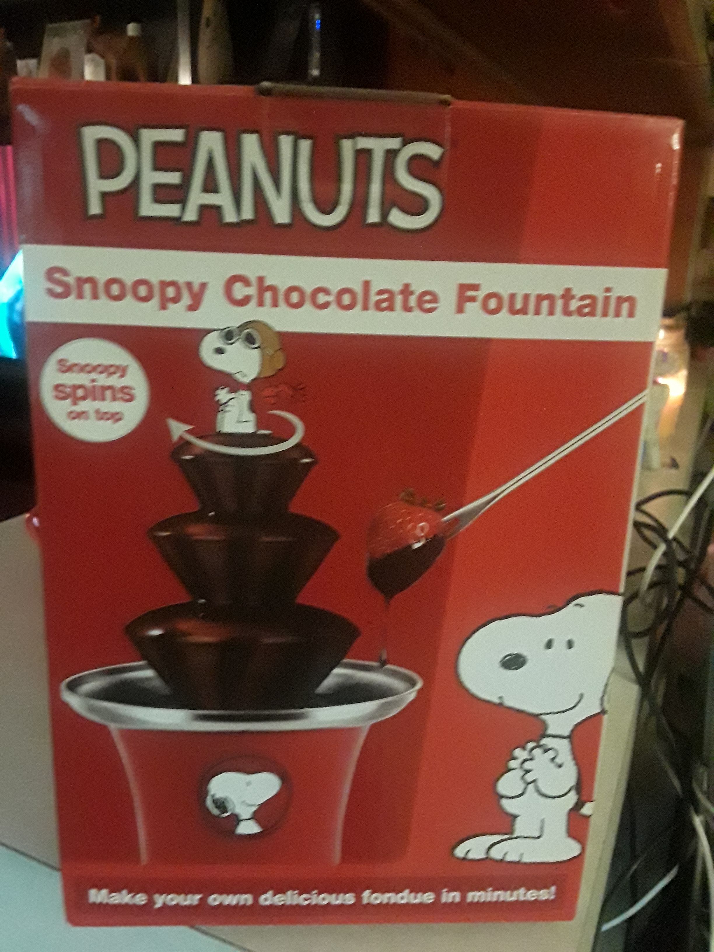 Chocolate fountain