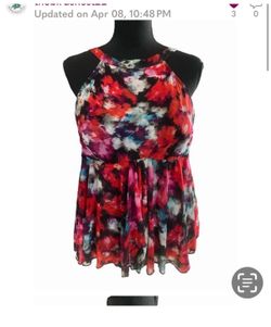 Women’s extra large swim top