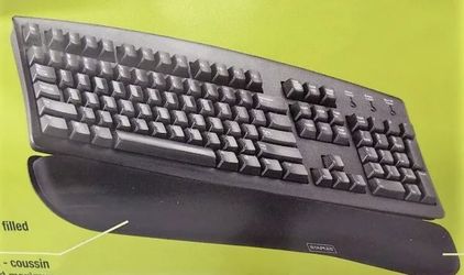 Staples gel keyboard wrist rest-NEW IN BOX