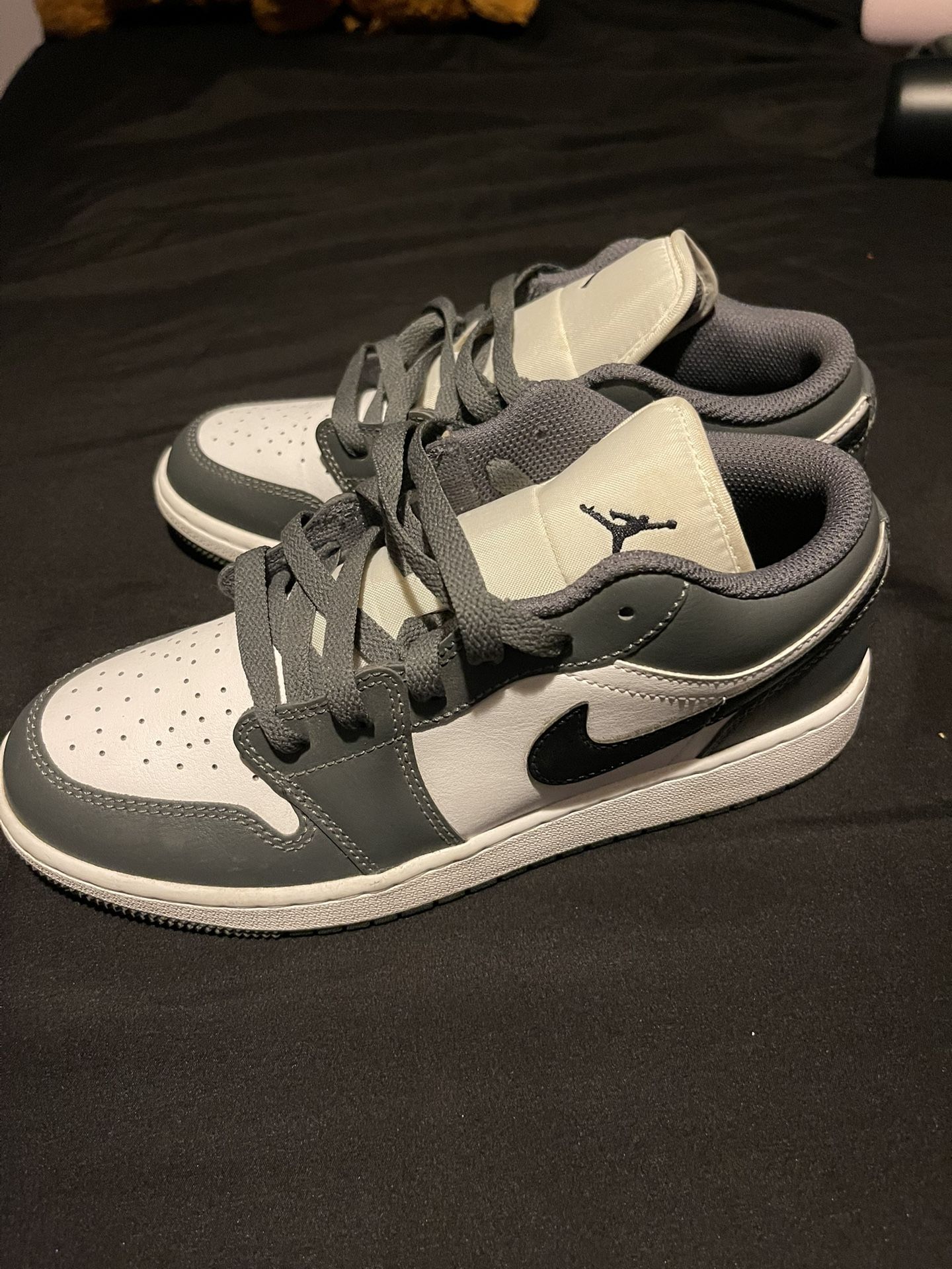 Size 5.5, Jordan 1