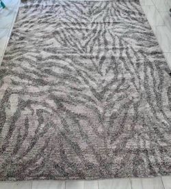 New 8x10 rug