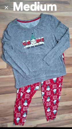 super soft Christmas pajamas size medium