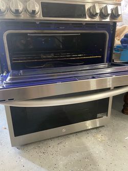LG ProBake Stainless Steel Double Oven Range