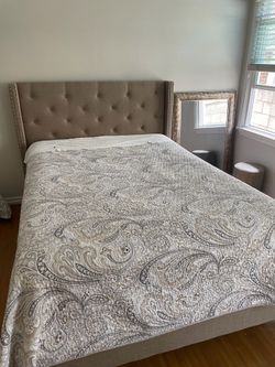Full bed with mattress including its bunkie board