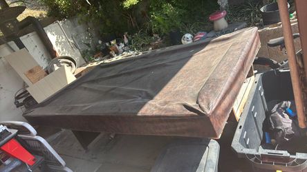 Mesa de billar la cubierta es de piedra, pool table The roof is made of