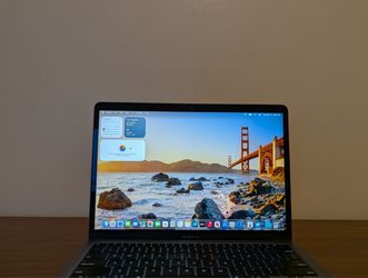Apple MacBook Air M1 2020 – 8GB RAM / 128GB SSD – Fully Functional Laptop