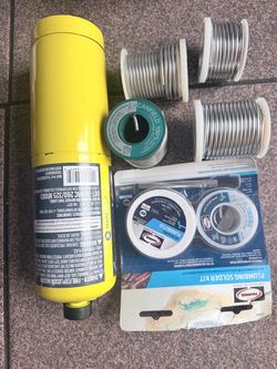 Soldadura nuevas y tanque de gas propano