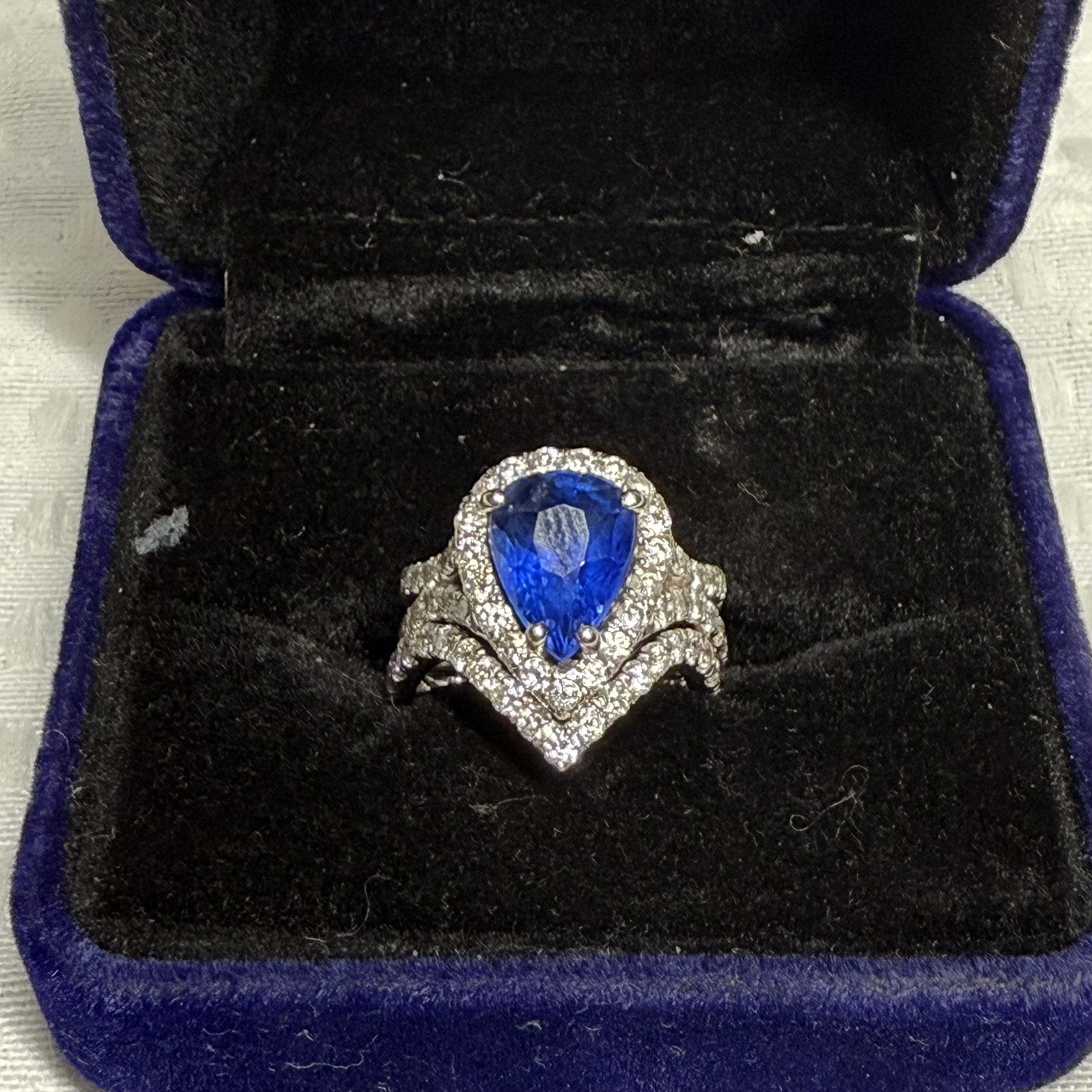 3.84 Carat Blue Sapphire Engagement Ring With Band