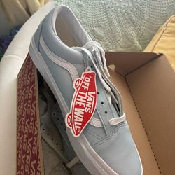 BNIB VANS SHOES