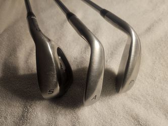 Taylormade rac OS PW, AW, SW