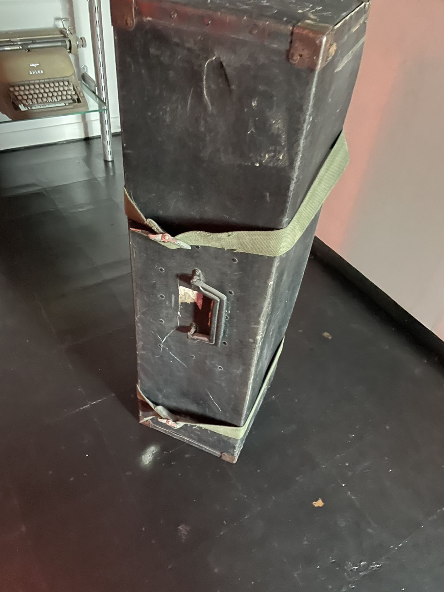 11/38/13 In Storage Trunk , Vintage Old Antique Military Strong Material With Metal Corners , Down Town Miami Area 33128 Pick Up Only