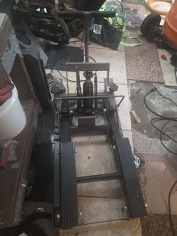 Motorcycle lift jack