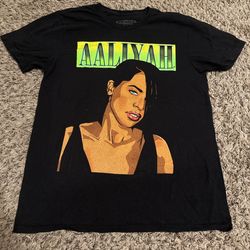 Aaliyah B Graphic T-shirt 