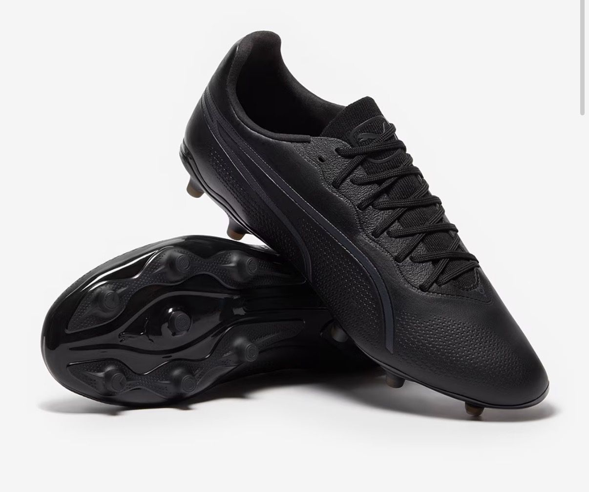 Size 6.5 PUMA King Pro FG Black Soccer Cleats