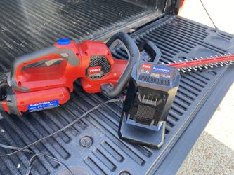 Toro 60v Cordless Hedge Trimmer 24 Inch